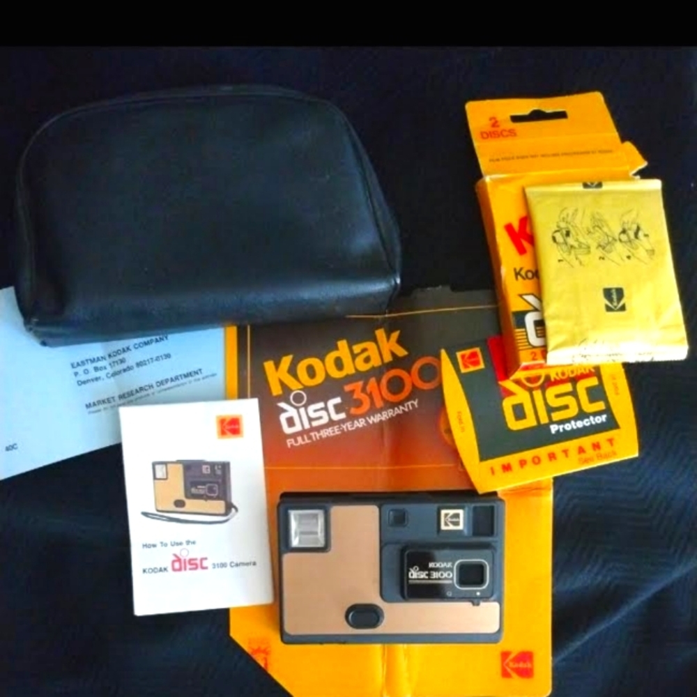 Kodak disc camera with film and case